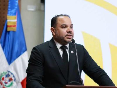 Funcionarios llaman a aprobar un nuevo Código Penal