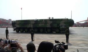 El mundo se enfrenta a una nueva carrera armamentística nuclear, advierte el SIPRI