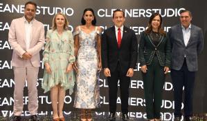 Cleaner Studio The Luxury Place" inaugura su showroom y presenta nueva imagen