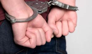 Arrestan en Puerto Rico a ocho personas, incluido el hermano de un senador, por fraude bancario