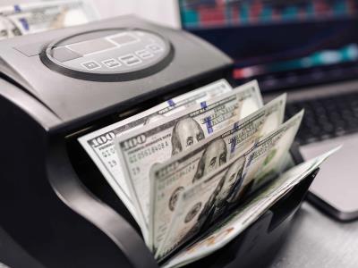 Impuesto a remesas en Estados Unidos se reduce al 1 %