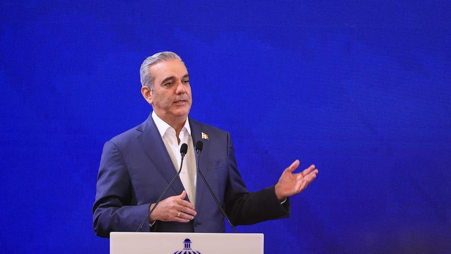 Abinader afirma que la liberación del encaje legal busca dinamizar la economía
