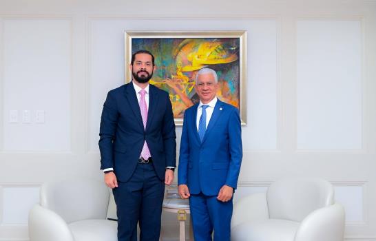 Designan a Yerik Pérez asesor del Senado en materia deportiva