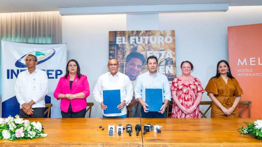 Meliá e Infotep abrirán el primer hotel-escuela de formación en hostelería y turismo en el país Meliá e Infotep abrirán el primer hotel-escuela de formación en hostelería y turismo en el país