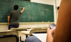 El Minerd deja en manos de los centros educativos las regulaciones de uso del celular