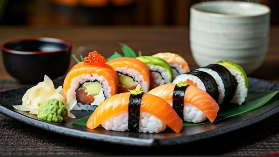 Sushi y maridaje: cinco bebidas para celebrar con estilo su día