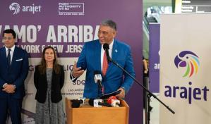 Cónsul dominicano en Nueva York destaca impacto del inicio de vuelos de Arajet para la diáspora