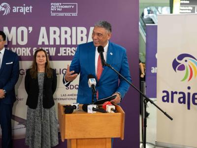 Diáspora Dominicana Celebra Nuevo Vuelo Arajet