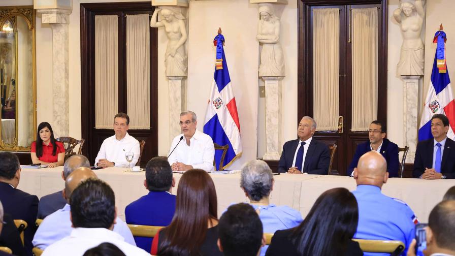 Abinader resalta el crecimiento del 8.6 % en las exportaciones en cinco meses