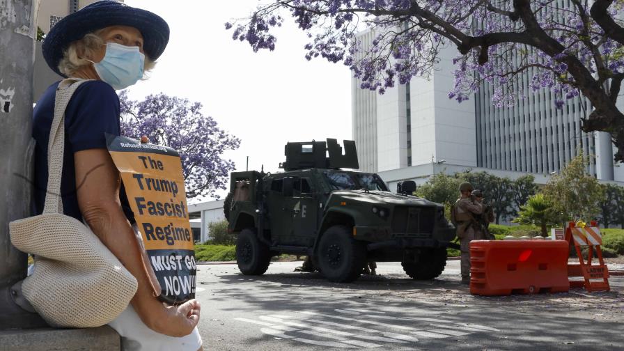 Agentes de Inmigración no logran acceder al estacionamiento del Dodgers Stadium, el club lo impide Agentes de Inmigración no logran acceder al estacionamiento del Dodgers Stadium, el club lo impide