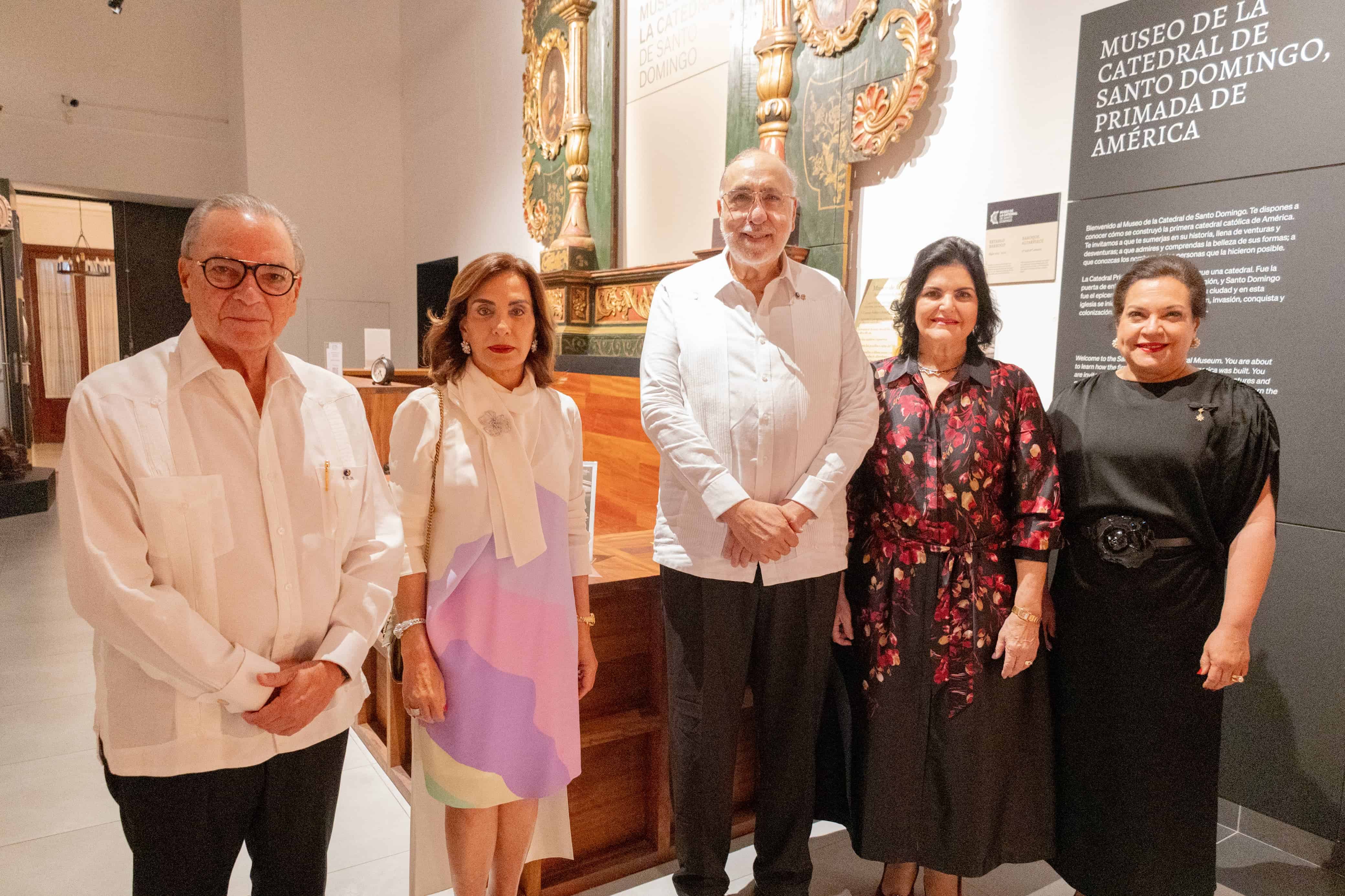 Frank Rainieri, Haydée Kuret de Rainieri, José Luis Rodríguez Bonetti, María Teresa Hermida de Bonetti y Fabiola Herrera de Valdez. 