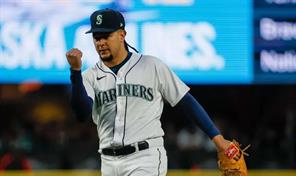 Luis Castillo estar&aacute; disponible en la reserva de RD para el Cl&aacute;sico Mundial