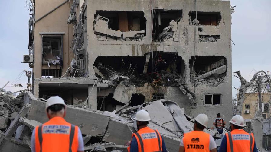 Israel bombardea de nuevo Teherán y emite orden de evacuación en el oeste del país