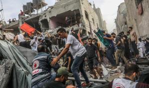 Israel abre fuego contra un grupo de civiles matando a decenas de ellos en Ciudad de Gaza