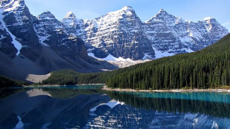 Dos senderistas mueren por un desprendimiento de rocas en las Montañas Rocosas de Canadá Dos senderistas mueren por un desprendimiento de rocas en las Montañas Rocosas de Canadá