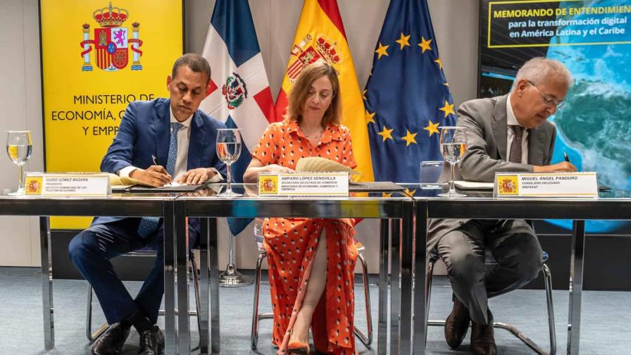 República Dominicana se une al proyecto satelital de Hispasat y el Gobierno español República Dominicana se une al proyecto satelital de Hispasat y el Gobierno español