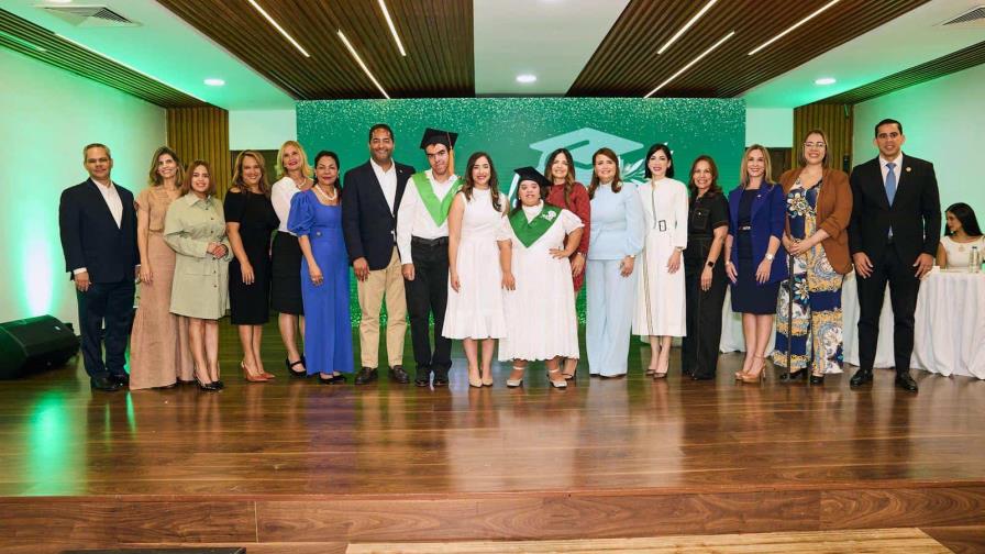 La Fundación Yo También Puedo gradúa a 53 jóvenes en segunda graduación