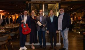 El Catador y Bodega Protos celebran 25 años de alianza con Guitar & Wine Protos