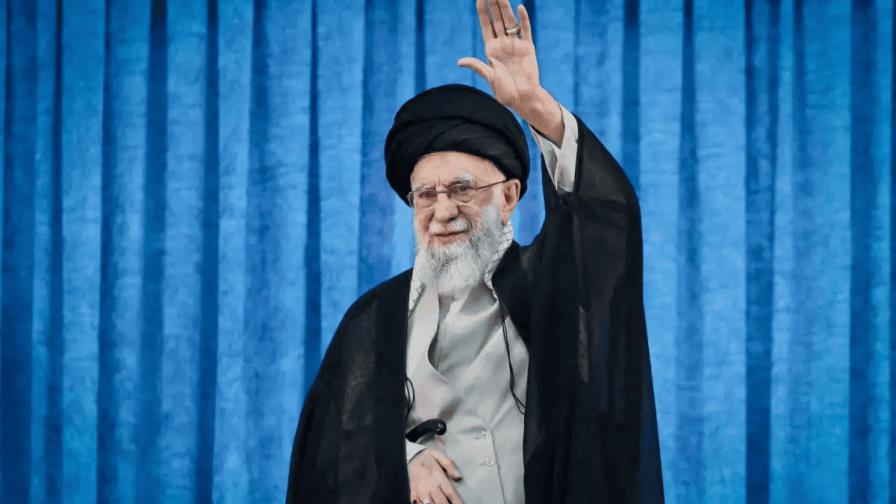 El líder supremo de Irán nombra a posibles sucesores por si lo matan, según New York Times