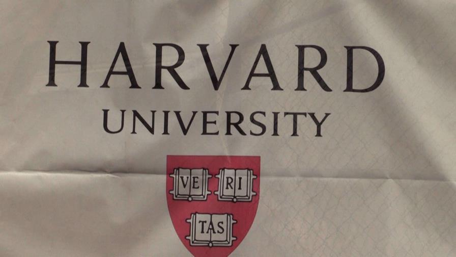 Estados Unidos abre investigación a Harvard por su patrocinio de visados internacionales Estados Unidos abre investigación a Harvard por su patrocinio de visados internacionales