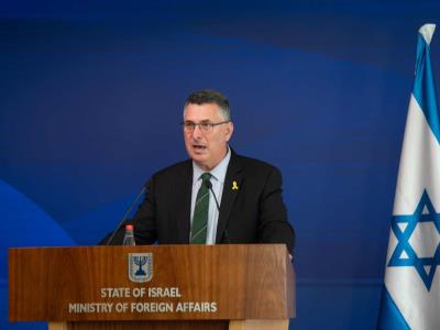 Israel afirma que mató a tres comandantes de Irán