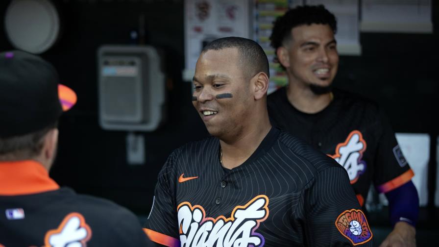 Rafael Devers sigue en rojo con su ofensiva