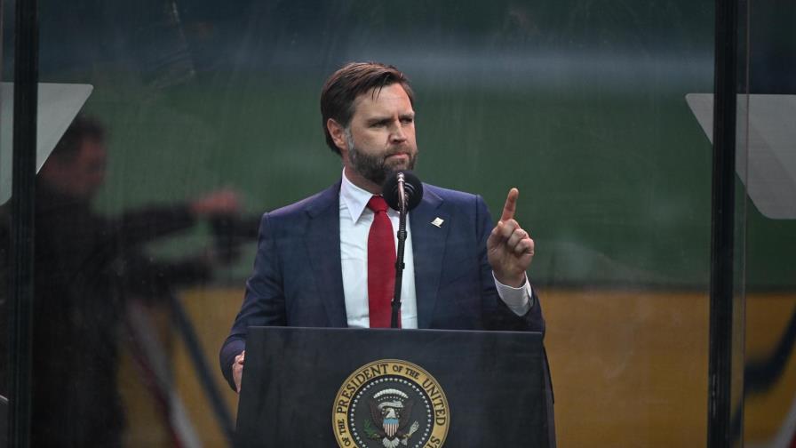 Tropas enviadas a Los Ángeles siguen siendo necesarias, dice Vance Tropas enviadas a Los Ángeles siguen siendo necesarias, dice Vance