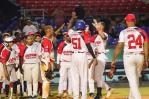Atléticos de Puerto Plata extienden racha ganadora en pretemporada Liga de Verano de Béisbol