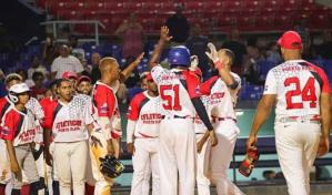 Atléticos de Puerto Plata extienden racha ganadora en pretemporada Liga de Verano de Béisbol