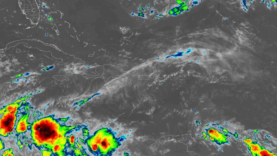 Onda tropical y vaguada generarán aguaceros este domingo en varias provincias