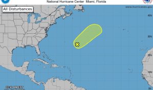 Vigilan sistema en el Atlántico con 10 % de probabilidad de convertirse en ciclón