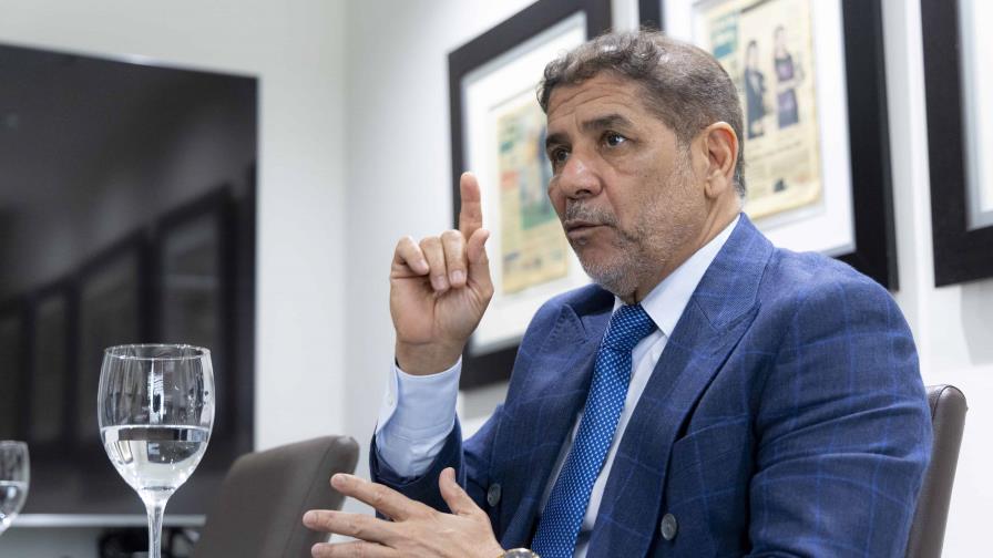 El Gobierno dominicano niega la entrega de permisos laborales a migrantes irregulares El Gobierno dominicano niega la entrega de permisos laborales a migrantes irregulares