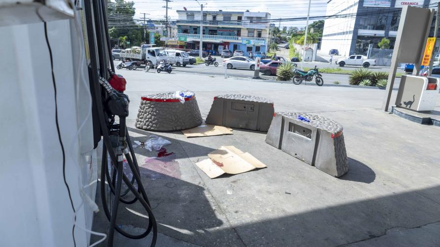 Familiares defienden al comerciante muerto en tiroteo con policía en estación de combustibles Familiares defienden al comerciante muerto en tiroteo con policía en estación de combustibles