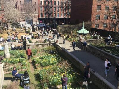 Nueva York salva un jardín urbano amenazado por su plan de viviendas