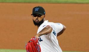 Sandy Alcántara ganó su cuarto; Randy Vásquez salió sin decisión ante Kansas