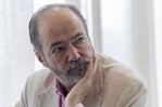 Juan Villoro, un ritmo que abraza Juan Villoro, un ritmo que abraza