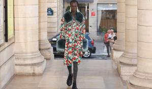 Extravagancia y sobriedad coinciden en la moda hombre de París