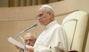 El papa pide a los obispos ser firmes y respetar las normas ante los casos de abusos