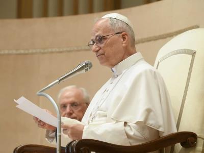 Papa León XIV pide a obispos ser firmes ante casos de abusos