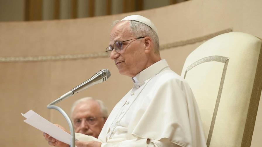 El papa pide a los obispos ser firmes y respetar las normas ante los casos de abusos