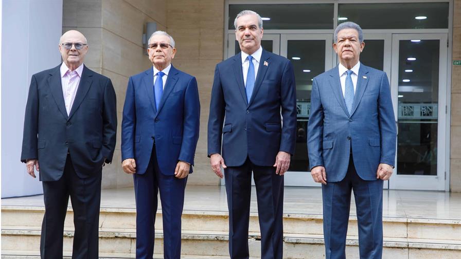 Advierten que presencia de expresidentes en agenda pública limita la renovación del liderazgo