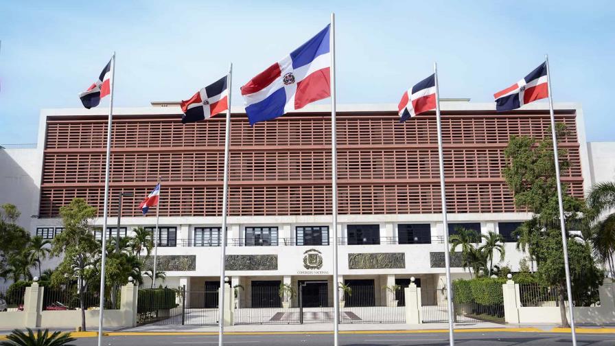 El fideicomiso del 30 % a bono de prospectos puede iniciar con US$30 millones El fideicomiso del 30 % a bono de prospectos puede iniciar con US$30 millones