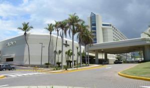 Hotel Jaragua reitera seguridad de salón La Fiesta tras caída de plafón Hotel Jaragua reitera seguridad de salón La Fiesta tras caída de plafón