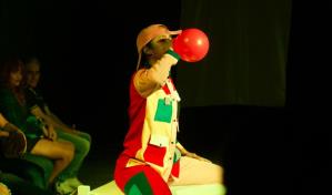 Victoria, corazón de poema se presenta en el Teatro Guloya este fin de semana