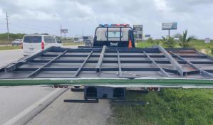 Retiran exceso de vallas publicitarias sin permiso en Punta Cana