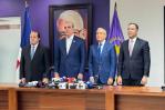 Abinader presiona por más atención global para Haití tras reunirse con Danilo Medina