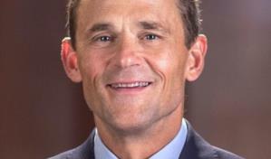 Dimite el rector de la Universidad de Virginia por presiones del Gobierno de Trump