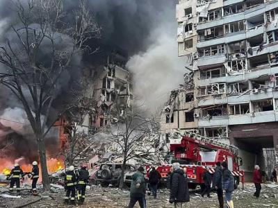 Al menos cinco muertos por bombardeo ruso en Ucrania