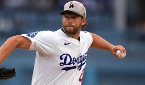 Clayton Kershaw mantiene su invicto y se acerca a los 3 mil ponches en MLB