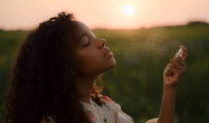 Cómo escoger un perfume en verano